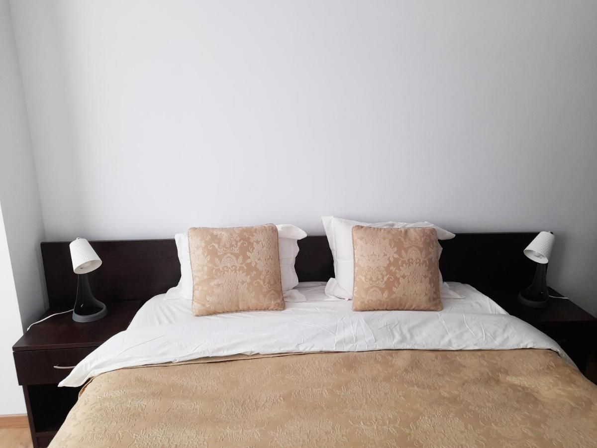Appartamento White Flat Bucarest Esterno foto
