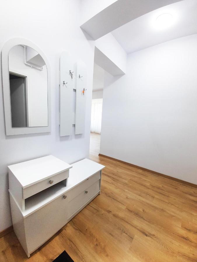Appartamento White Flat Bucarest Esterno foto